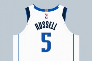 拉塞爾新賽季在獨行俠將身穿5號球衣 上賽季屬于格萊姆斯