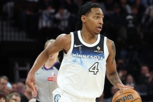 迪林厄姆：我在組織進攻方面進步了很多 現(xiàn)在變得越來越自然了