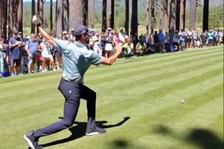 再次“招募”！?????庫(kù)里搞笑模仿老詹揮桿：我們需要你！