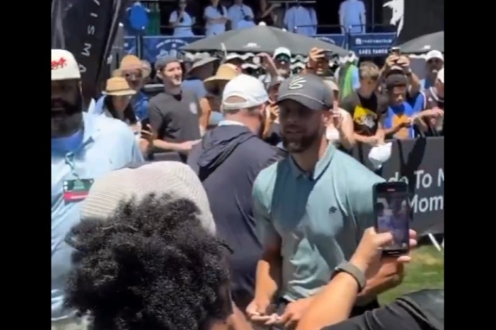 ??巔峰已過(guò)！塔霍湖高爾夫名人賽 庫(kù)里試投三分籃板都沒碰到