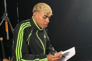 發(fā)音如何??亞馬爾為中國(guó)行學(xué)習(xí)中文：你好！