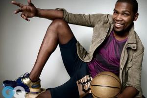 ??杜蘭特：我媽總叫我大帥哥 但學(xué)校里沒人覺得我?guī)? >
                                        </div>
                                    </div>
                                    <div   id=