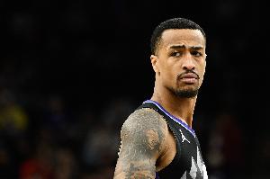 你給我走！??名記：科林斯太能贏了 爵士編了很多理由讓他休戰(zhàn)