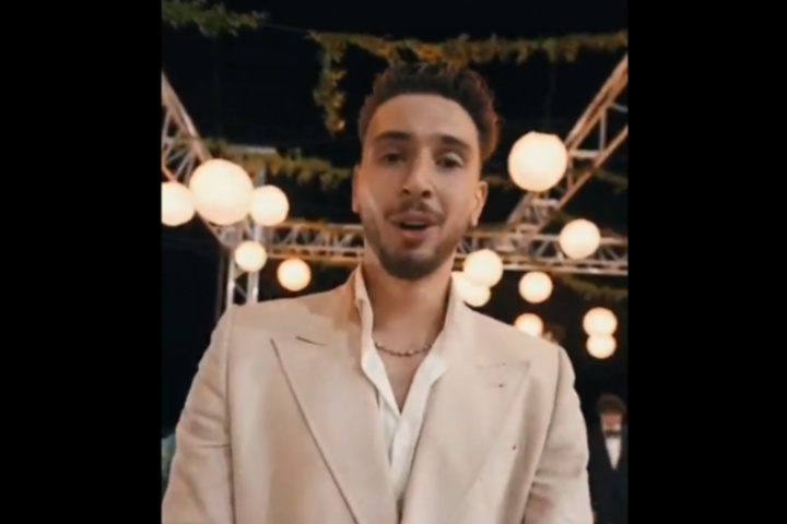 ??申京病?。?！申京大哥嫂子大婚 嫂子拋手捧花 申京殺出大帽