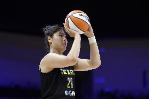 李月汝談到：希望我能繼續(xù)保持命中手感 為球隊帶來更多的勝利