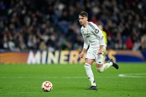 4000萬身價踢掉一半？阿森西奧世俱杯3場犯錯，送點(diǎn)+直紅+送禮！