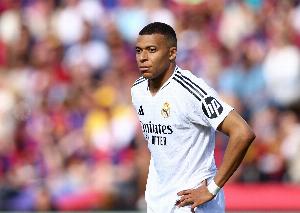 四球慘敗巴黎??科貝：姆巴佩無法突破防線，皇馬毫無還手之力