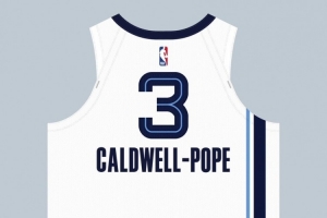 球衣記者：波普在灰熊將穿3號球衣 而上個3號是剛離隊的拉拉維亞