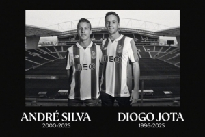 利物浦官方：對(duì)普雷斯頓的友誼賽將悼念若塔，演唱《你永不獨(dú)行》