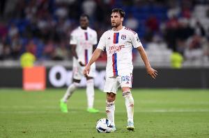 記者：塔利亞菲科與里昂續(xù)約可能性不大，埃弗頓、羅馬展現(xiàn)出興趣