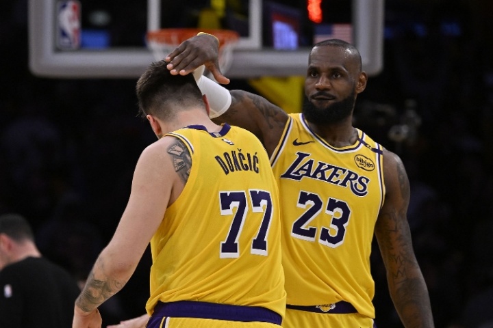 富保羅告知東契奇經(jīng)紀(jì)人 聲明不代表詹姆斯對(duì)與東契奇共事的感想