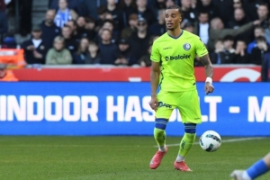 比利時(shí)媒體：米蘭目標(biāo)阿奇-布朗飛往土耳其，即將加盟費(fèi)內(nèi)巴切