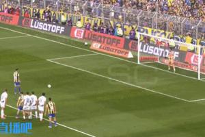 18年的等待！迪馬利亞回歸羅薩里奧中央首秀點射破門，脫衣慶祝