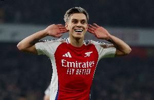 圖片報(bào)：拜仁將特羅薩德作為迪亞斯備選，埃貝爾與其經(jīng)紀(jì)人關(guān)系好