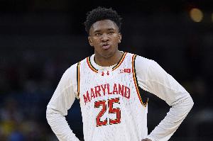 表現(xiàn)很積極！13號秀奎因拿到12分13籃板 罰球6中4&搶到3個前場板