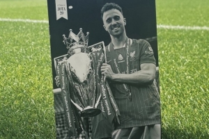 YNWA！普雷斯頓制作特別場刊，緬懷若塔兄弟