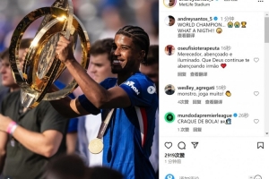 安德烈-桑托斯社媒曬舉杯照片：世界冠軍，多么美妙的夜晚！