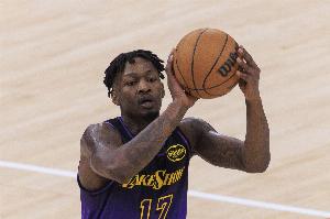 芬尼：我們都清楚杜蘭特的進攻實力 我很了解范弗里特的風格