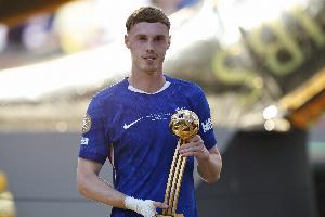 瘋狂打臉??21歲帕爾默4700萬(wàn)加盟切爾西遭嘲諷，現(xiàn)雙冠核心FMVP