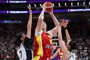 孔德昕：女籃明天背靠背打新西蘭難度不大 重點是半決賽戰(zhàn)日本