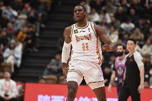 直播吧：山西隊(duì)對(duì)迪亞洛與凱爾使用外援優(yōu)先續(xù)約權(quán)