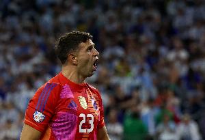 郵報(bào)：曼聯(lián)緋聞目標(biāo)大馬丁的合同中沒有解約金條款