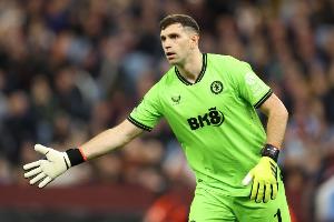 羅馬諾：曼聯(lián)內(nèi)部考慮用球員去換大馬丁，省下錢買前鋒