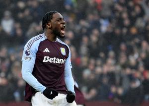 記者：紐卡打聽尤文后衛(wèi)薩沃納的情況，并且將迪薩西加入候選名單