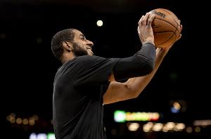 不惑????祝“直臂跳投王子”阿爾德里奇40歲生日快樂(lè)！??