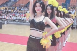 ??山西主場啦啦隊曬舞蹈視頻：想念的人來了 你開心不