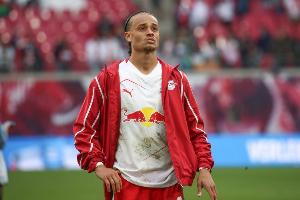 德天空：切爾西對西蒙斯展現(xiàn)出濃厚興趣，已與球員方進(jìn)行初步接觸