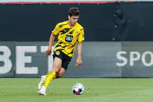 TA：帕爾馬將雷納視為首要引援目標(biāo)，賣博尼部分收入將用以投資他