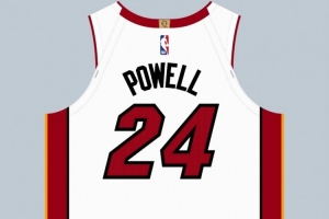 球衣名記：鮑威爾在熱火將繼續(xù)身穿24號球衣 海史密斯改穿8號