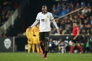 “被動(dòng)型”后衛(wèi)？槍手新援莫斯克拉不只是增強(qiáng)陣容厚度那么簡(jiǎn)單