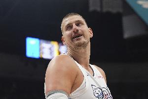 給新進聯(lián)盟的球員什么建議？約基奇：聽教練的話直到你成功為止