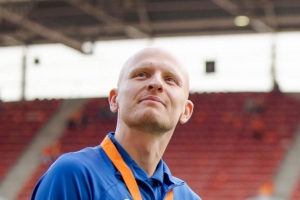 官方：英格蘭女足助教弗林克9月加入荷蘭足協(xié)，擔(dān)任荷蘭女足主帥