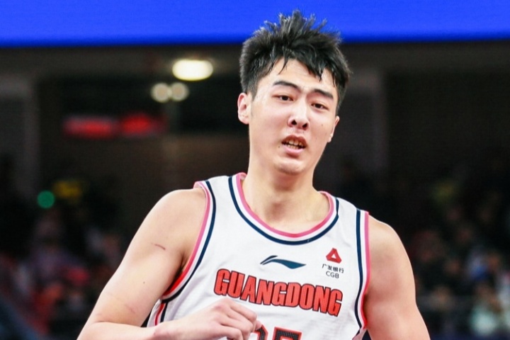 原合同還剩2年！22歲張明池離開廣東隊(duì)：打算休息 沒和其他隊(duì)簽約