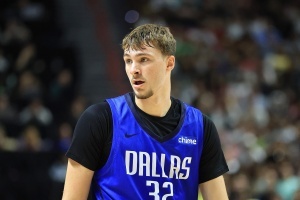 萊夫利談弗拉格：我們認(rèn)識(shí)已經(jīng)有些年了 他很酷也很隨和