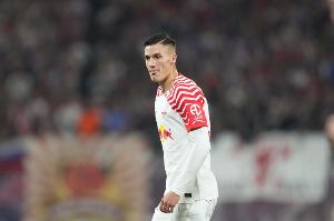 記者：紐卡希望在48小時(shí)內(nèi)得到塞斯科回復(fù)，曼聯(lián)也在球員爭(zhēng)奪戰(zhàn)中