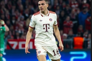 外租離隊(duì)！帕利尼亞社媒：祝愿拜仁新賽季取得成功，謝謝大家