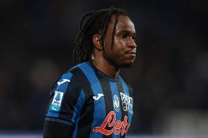 米體：盧克曼未現(xiàn)身訓(xùn)練基地參加恢復(fù)小腿肌肉傷勢的個(gè)人訓(xùn)練課