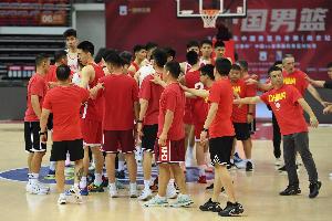 媒體人：要正確看待亞洲各國沖擊我們 也要保持信心別妄自菲薄