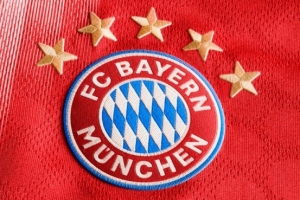 拜仁官方：CFO迪德里希今年9月30日卸任董事會(huì)職務(wù)