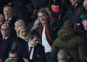 排隊(duì)道歉！拉爵裁員450人、終止弗爵合同、關(guān)食堂→夏窗砸2.2億！