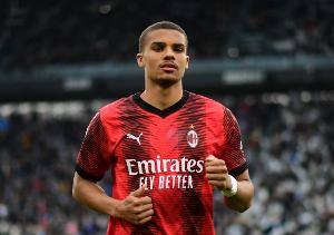 德天空：紐卡與佳夫達成全面協議，球隊仍在談判&已報價3000萬歐