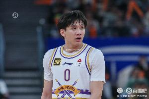 直播吧：北控給后衛(wèi)林彥廷提供3年B類續(xù)約合同 但他今年不想回CBA