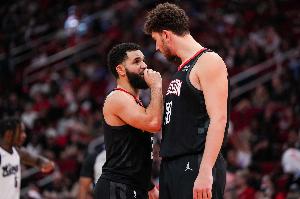 申京：范弗里特是了不起的領袖 他和烏度卡經常鞭策我