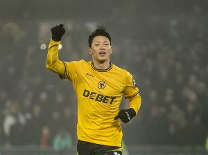 talkSPORT：狼隊不愿放拉爾森&黃喜燦 接近簽赫羅納中衛(wèi)克雷吉奇