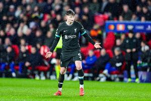 TA：利物浦和20歲中場麥康奈爾續(xù)約5年，球員將租借加盟阿賈克斯