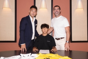 官方：19歲小將劉昊雨加盟加泰二級聯(lián)賽球隊(duì)國際巴塞羅那